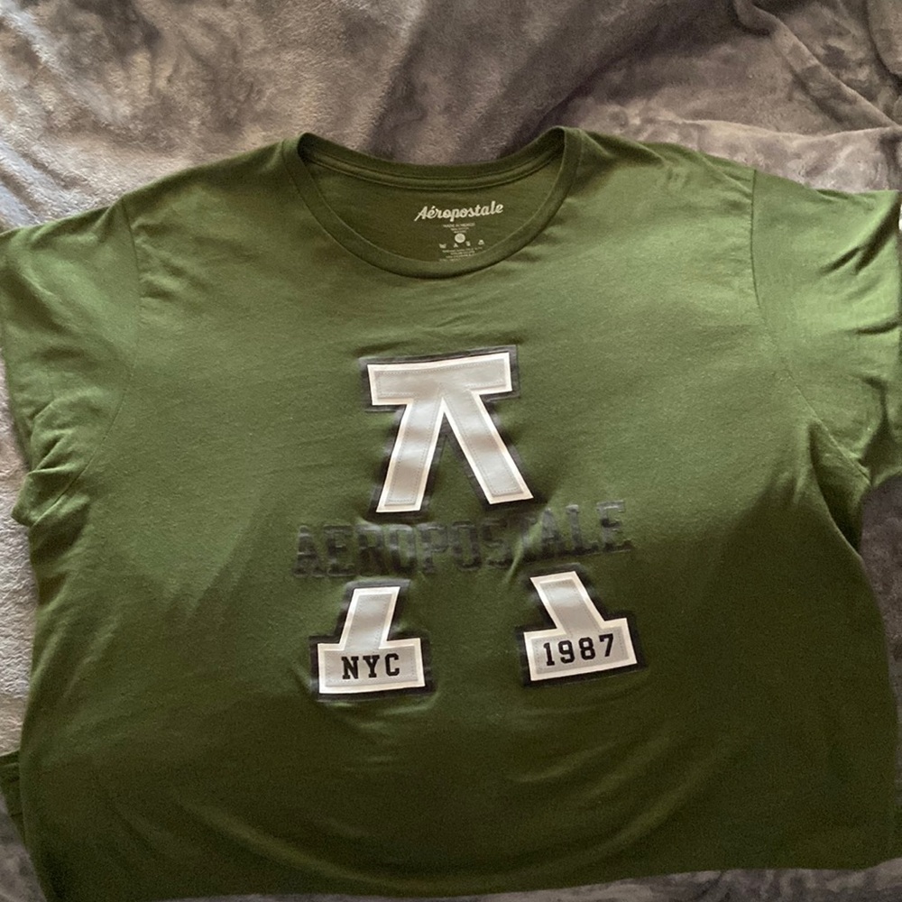 Aeropostale Mens Olive Green Tshirt, Casual Fit, XL, Beand New, Never worn.